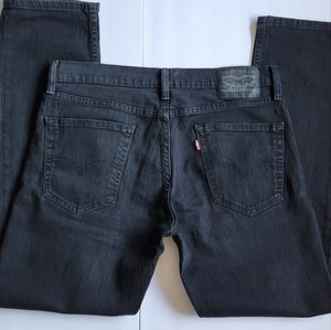 33/30 511 Slim Fit Levi's Jeans.